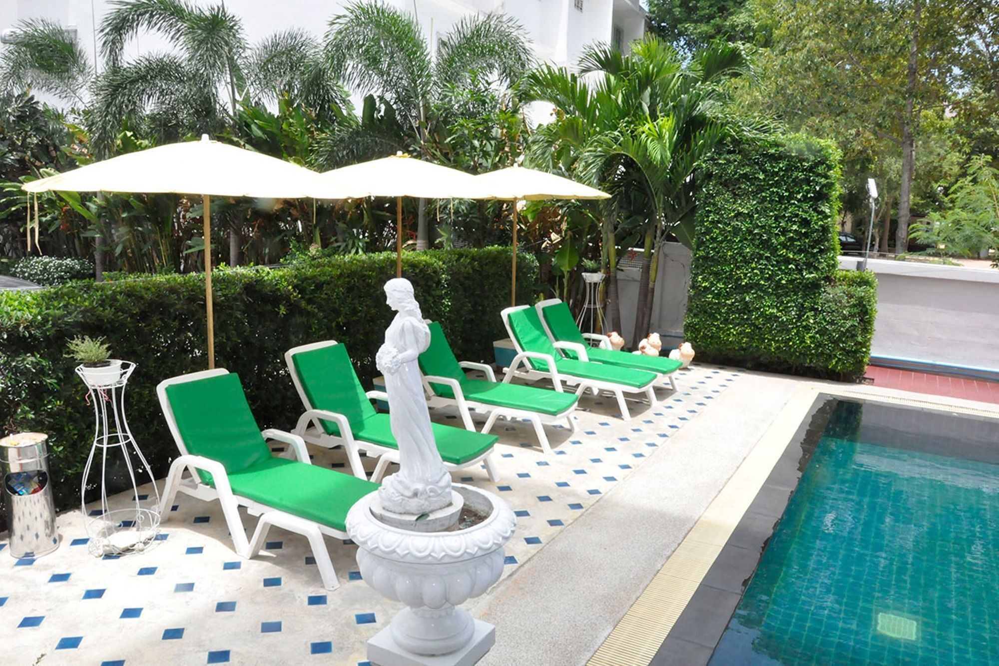 Oyo 75367 Ud Pattaya Hotel Bang Lamung Eksteriør billede