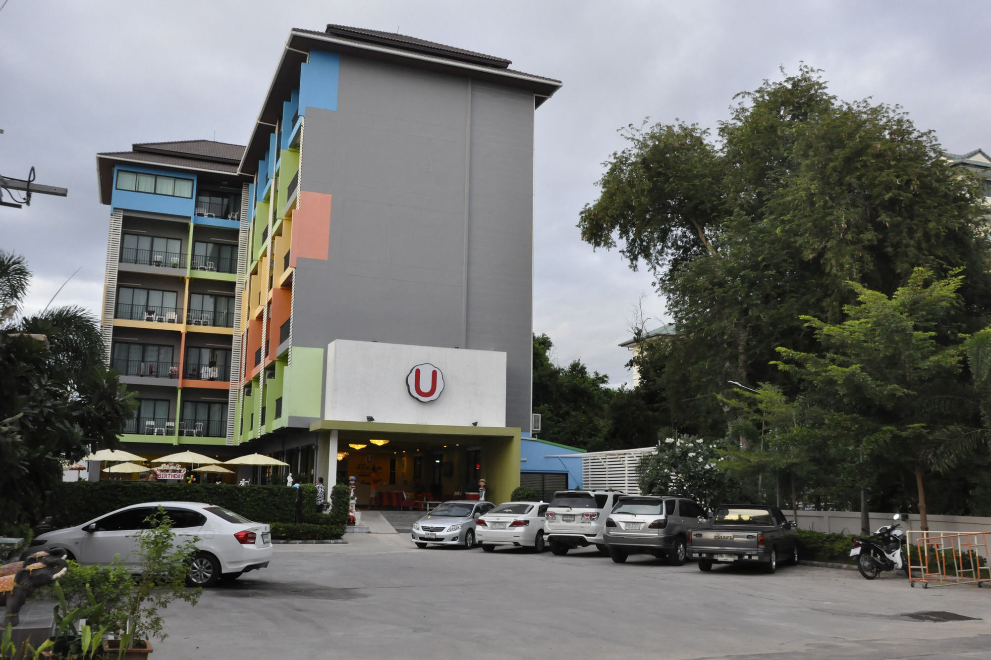 Oyo 75367 Ud Pattaya Hotel Bang Lamung Eksteriør billede